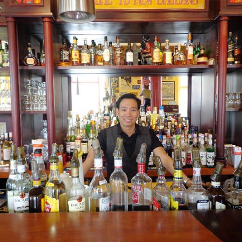 Trinh-Quan-Huy-Philip, bartender