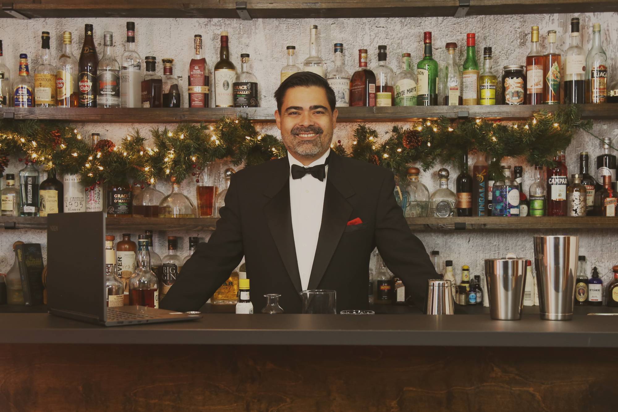 How to Make Money Hosting Corporate Happy Hours