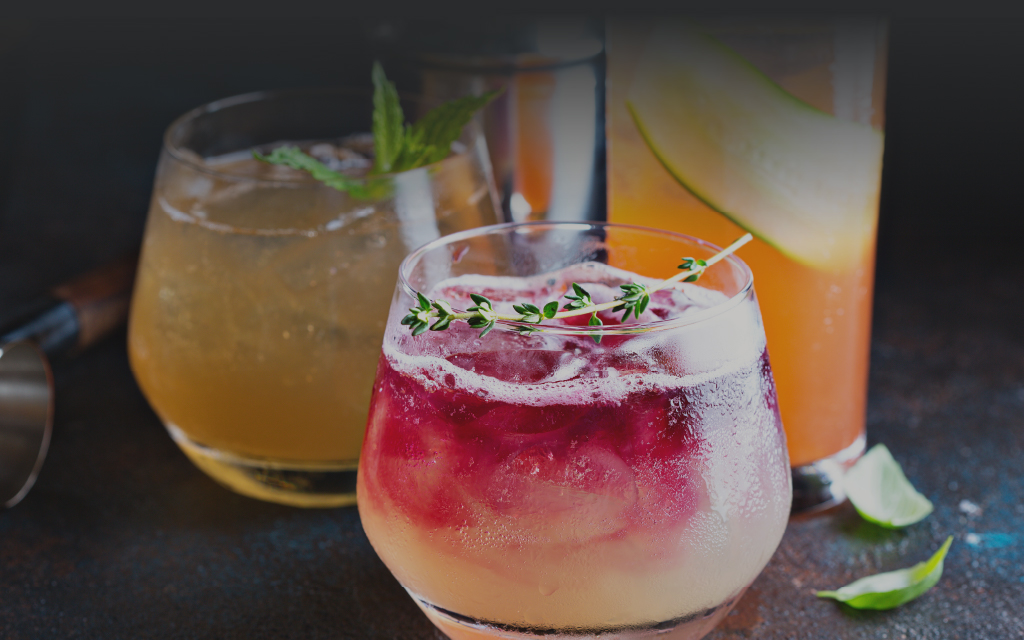 Cocktails on a Budget: How to Save Money in your Home Bar