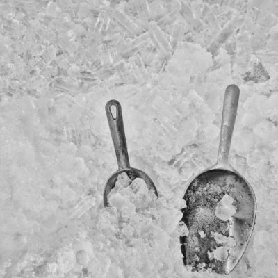 How to Store Cocktail Ice With Limited Space