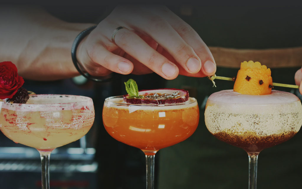 Cocktails on a Budget: How to Save Money in your Home Bar