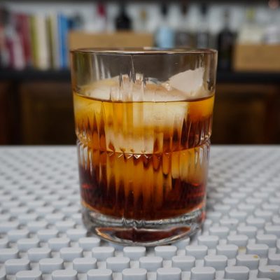 Black Russians drink with 2 ounces vodka