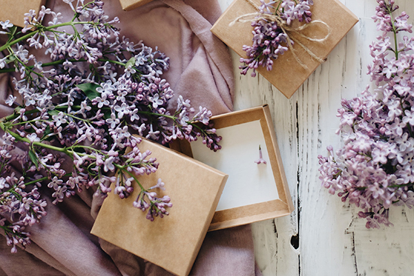 17. lovely gift by Tetiana Shadrina via unsplash